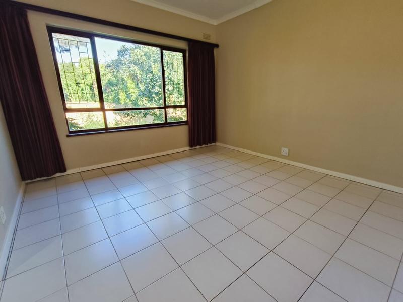 4 Bedroom Property for Sale in Schoongezicht Western Cape